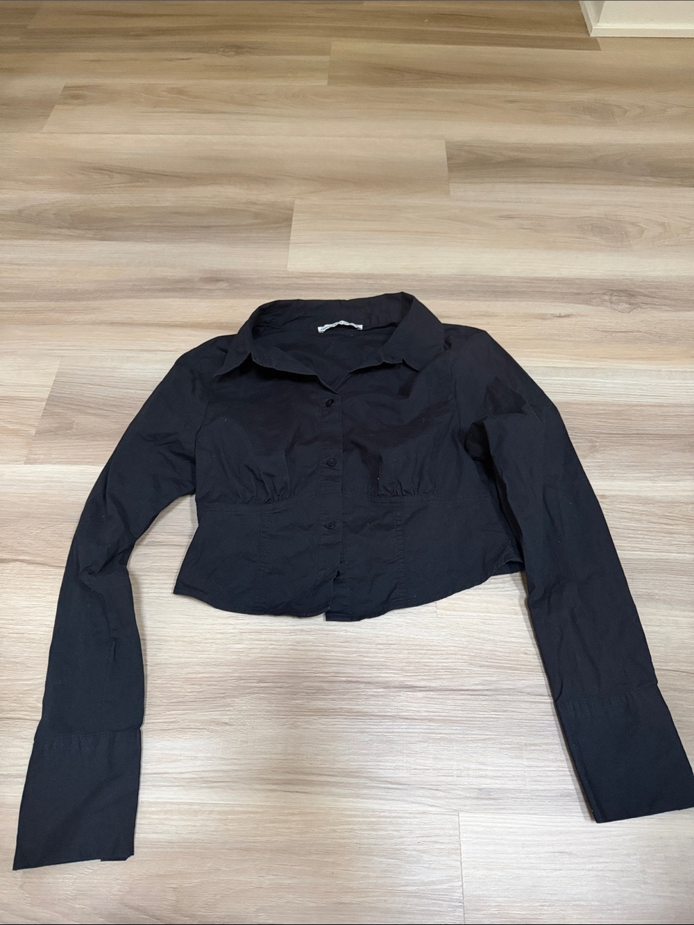 Abercrombie & Fitch Black Cropped Button-Down Shirt